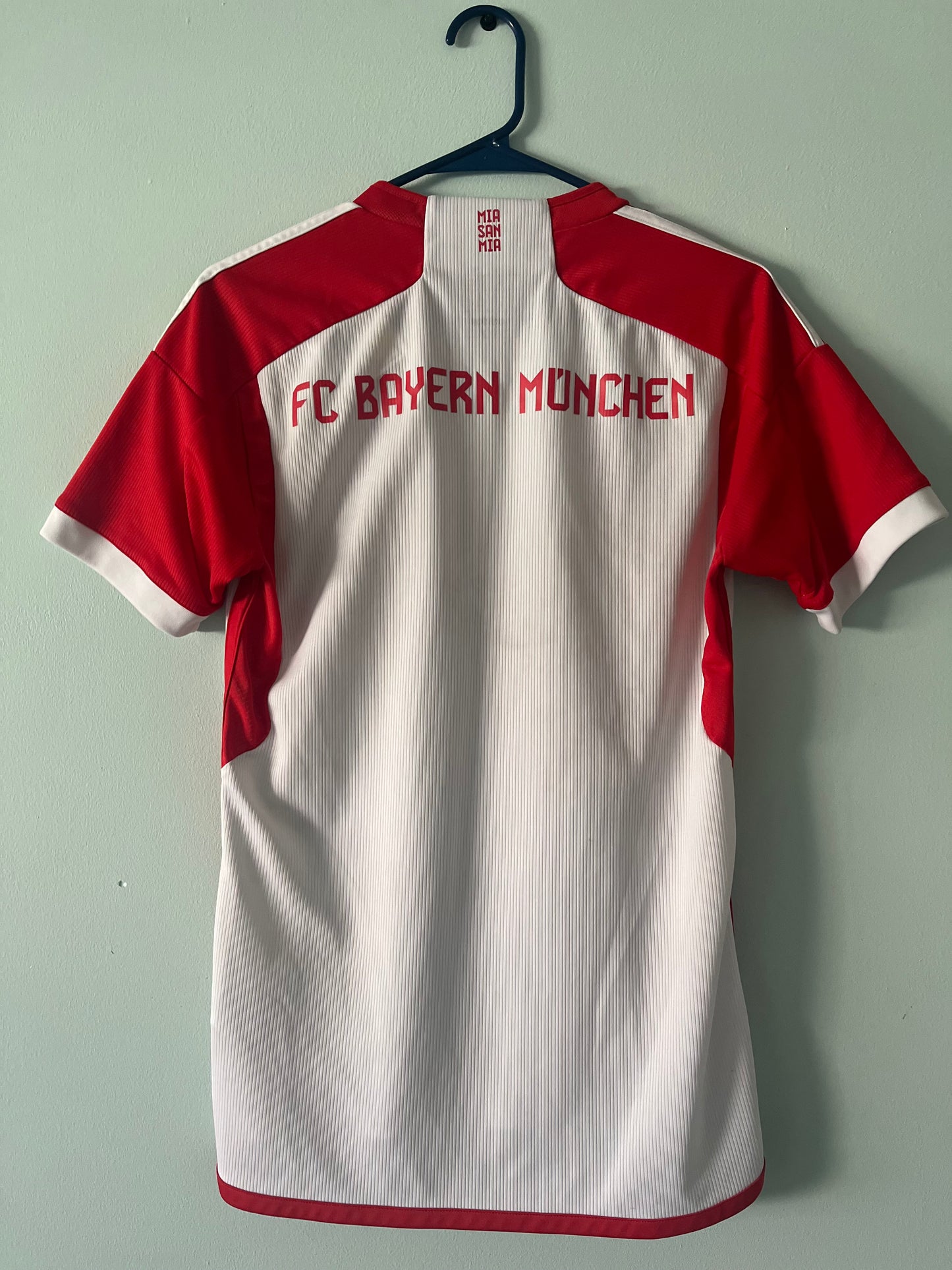 Adidas 2023/2024 Bayern Home