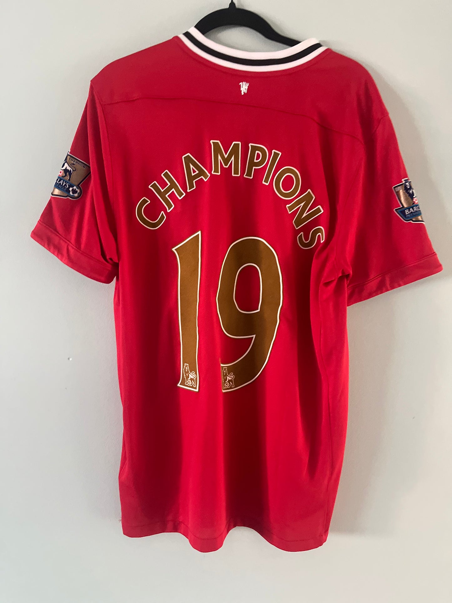 Nike 2011/2012 Man United Home Champions #19